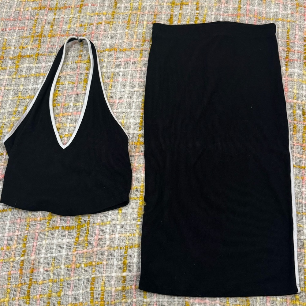 Forever 21 Black Midi Pencil Skirt